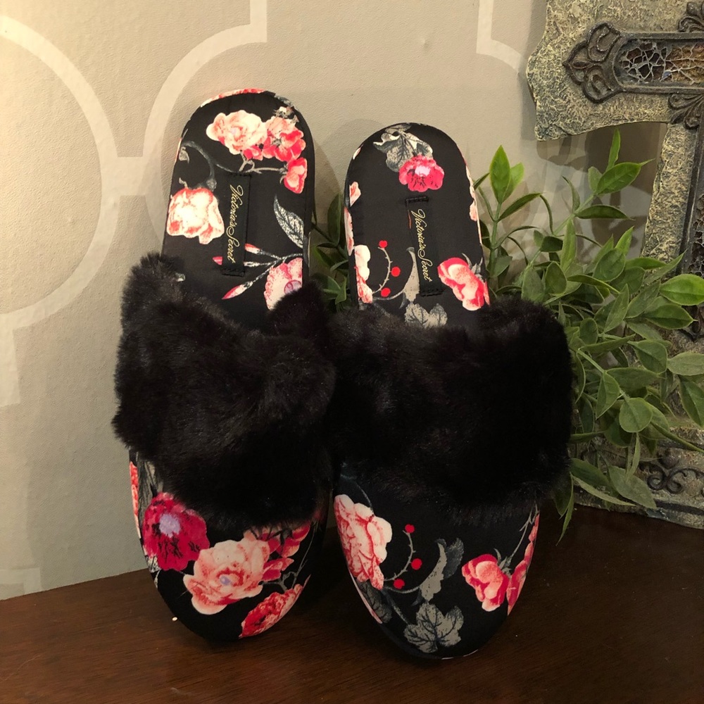Victoria’s Secret Floral Slippers